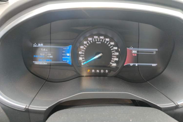 Used Ford Edge 2016 EcoBoost 245 Two-Wheel-Drive Titanium 7-Seater
