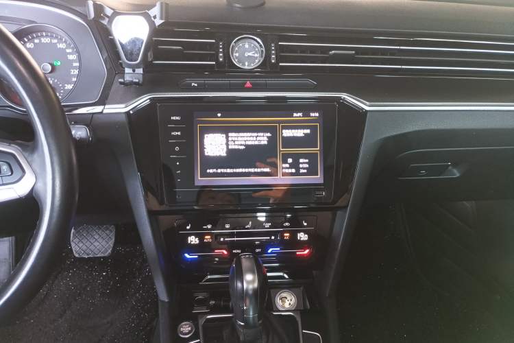 Used Volkswagen Magotan 2020 280TSI DSG Leading Edition
