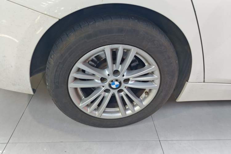Used BMW 3 Series 2014 320Li Fashion Model