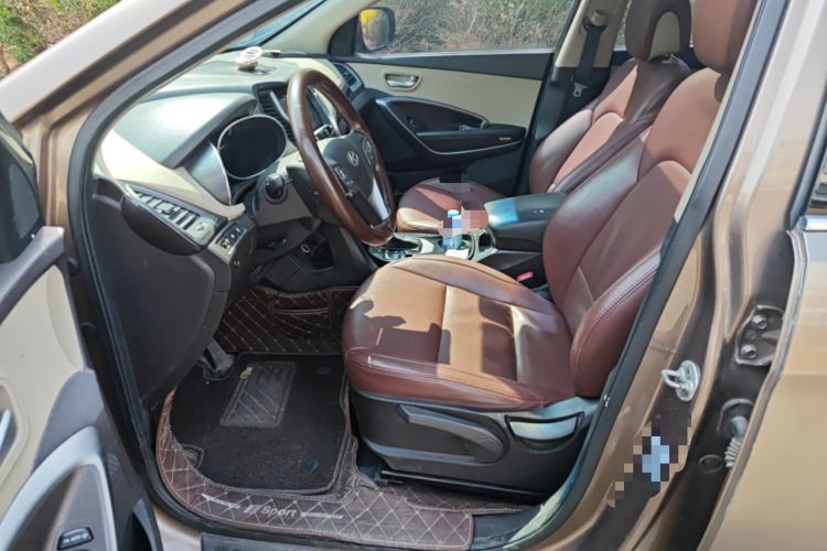 Used Hyundai Santa Fe 2013 2.4L Automatic 2WD Comfort Edition