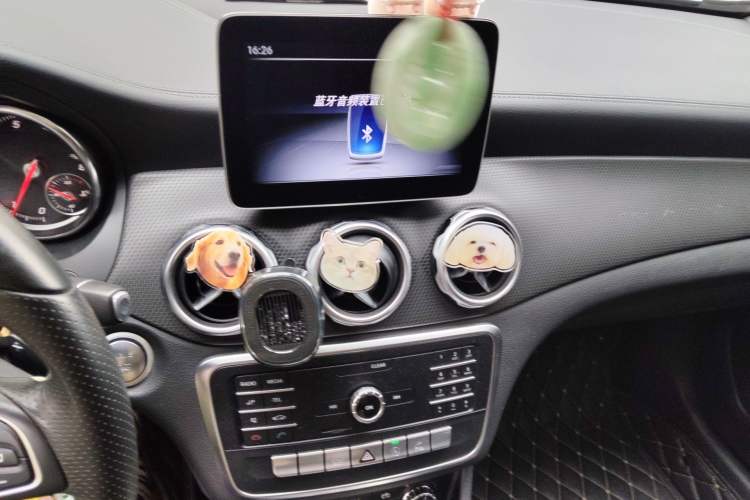 Used Mercedes-Benz GLA 2018 GLA 200 Fashion Model Audio And AC Panel