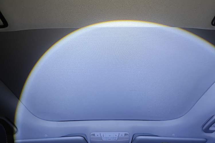 Used Mercedes-Benz E-Class 2019 E 300 L Sporty and Stylish Model