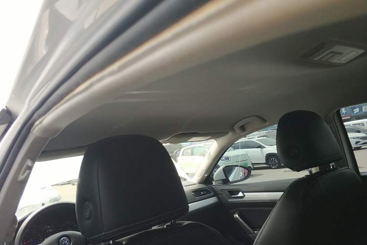 Used Volkswagen Lamando 2015 230TSI DSG Fashion Edition
