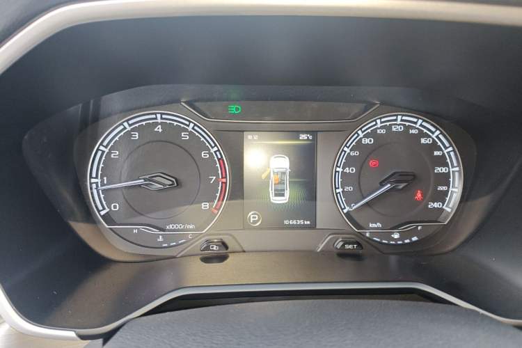 Used Geely Auto Vision X6 2020 1.4T CVT Luxury Edition
