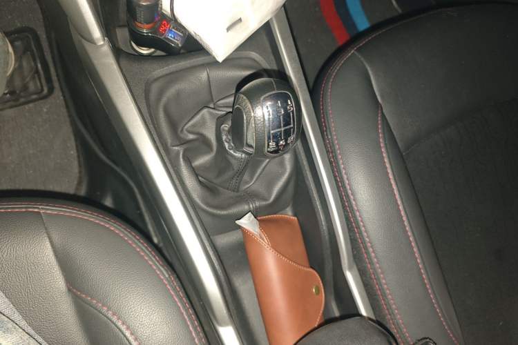 Used Citroen C3-XR 2015 1.6L Manual Pioneer Model Gear Lever