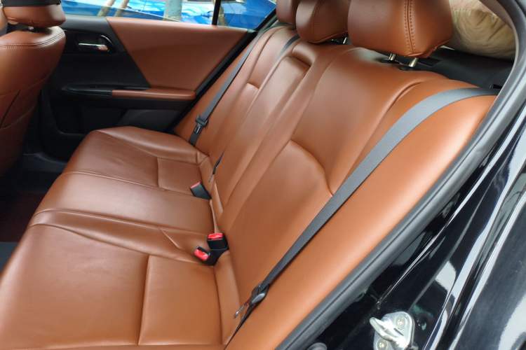 Used Honda Accord 2016 2.0L Comfort Edition Left Rear Seat