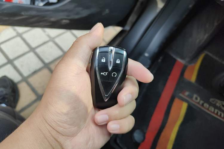 Used CHANGAN UNI-V 2022 1.5T Sport Edition