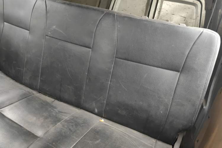 Used CHANGAN KAICHENG Xingguang 4500 2012 1.3L Base Version 4G13S1 Left Rear Seat