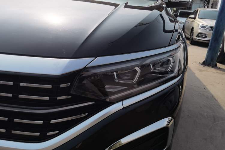 Used Volkswagen Passat 2022 330TSI Luxury Edition
