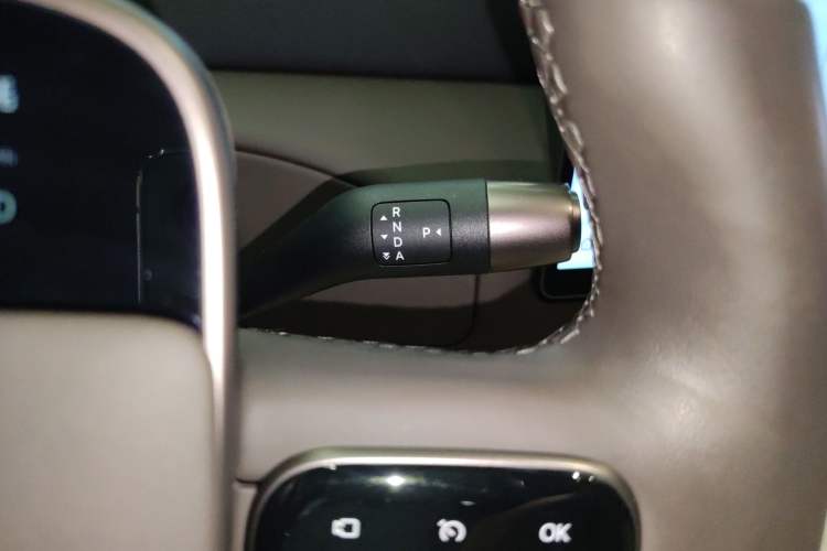 Used Li Auto MEGA 2024 Ultra Model Gear Lever