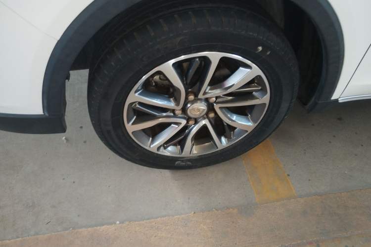 Used Baojun 730 2019 1.5L Manual Fashion Model 7-seater National V