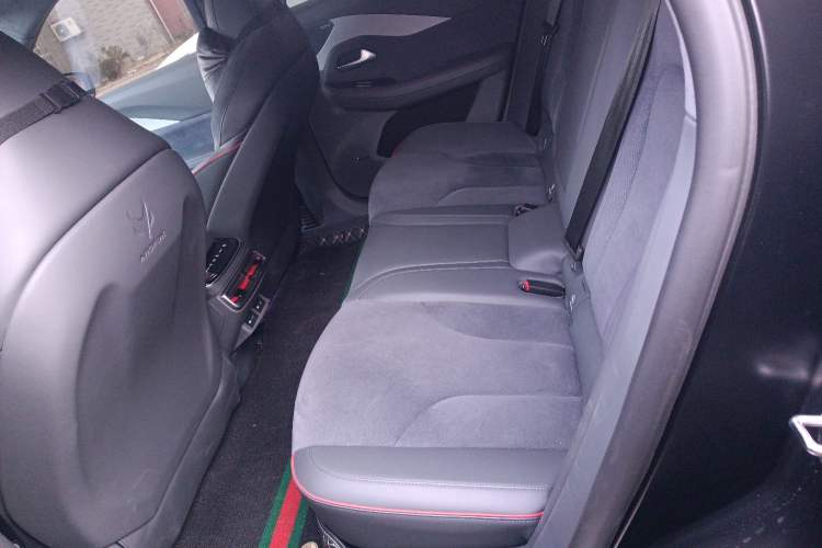 Used ARCFOX Alpha S 2023 Pioneer Edition