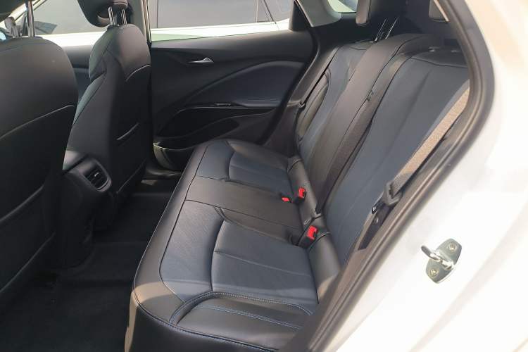 Used Buick Velite 6 2024 430km Enjoyment Version Left Rear Seat