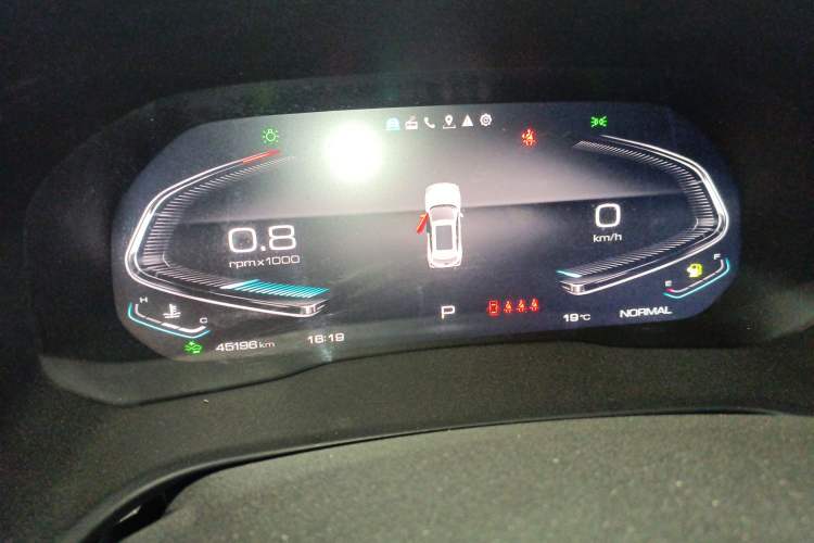 Used Wey VV5 2021 1.5T Two-Wheel Drive Smart Pioneer