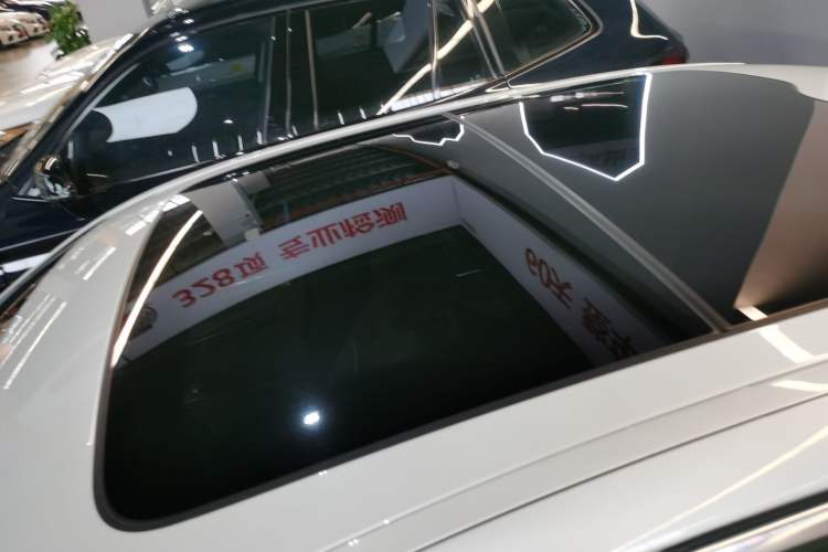 Used BMW 5 Series 2023 530Li Luxury Edition M Sport Package