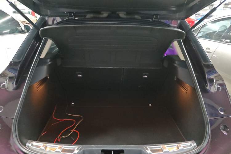Used DS 6 2016 1.6T Luxury Edition THP160
