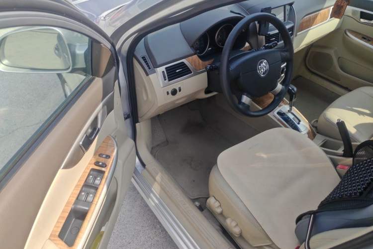 Used Buick Excelle 2015 1.5L Automatic Classic Model
