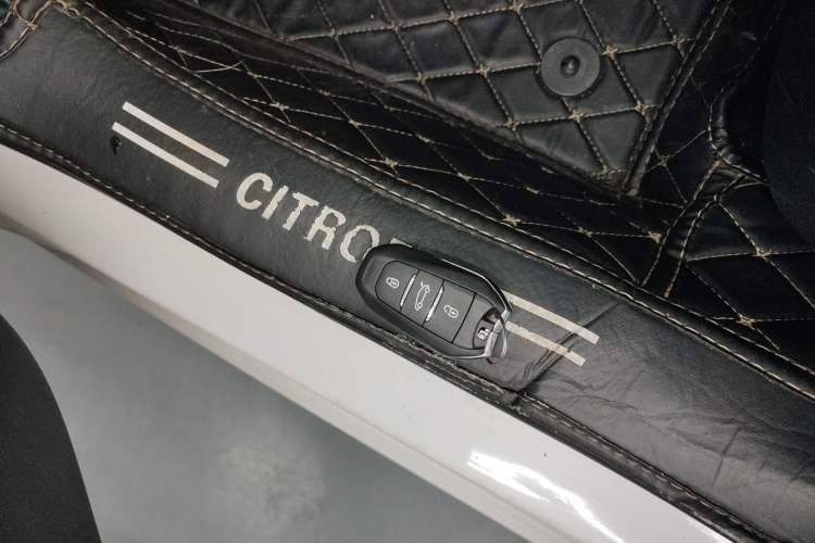 Used Citroen C4L 2014 1.6THP Intelligent Drive Automatic Dynamic Model