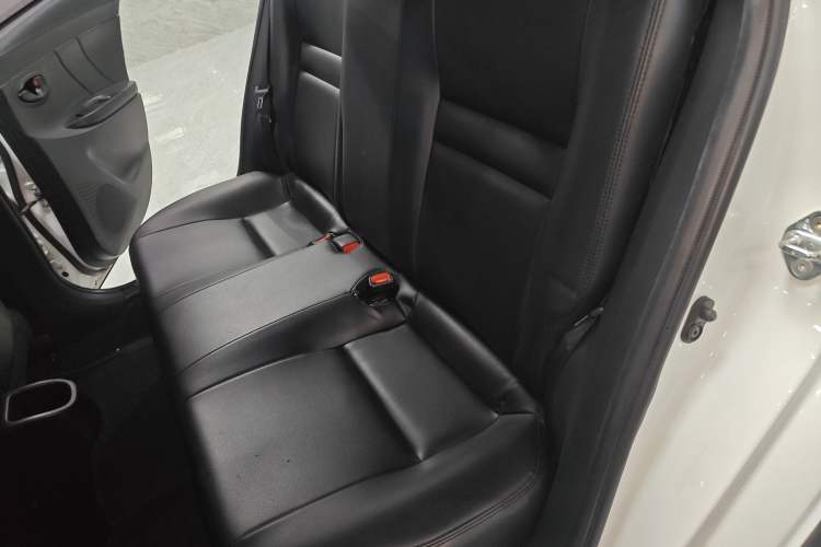 Used Toyota YARiS L Zhi Xuan 2020 X-Trail X 1.5L CVT Leading Edition