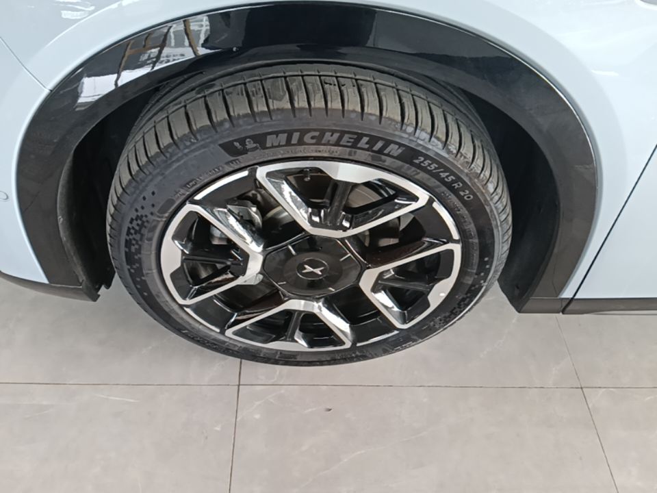 XPeng G7 2026 Model, Range-Extended 1704 Max Flagship Edition — снимка 10