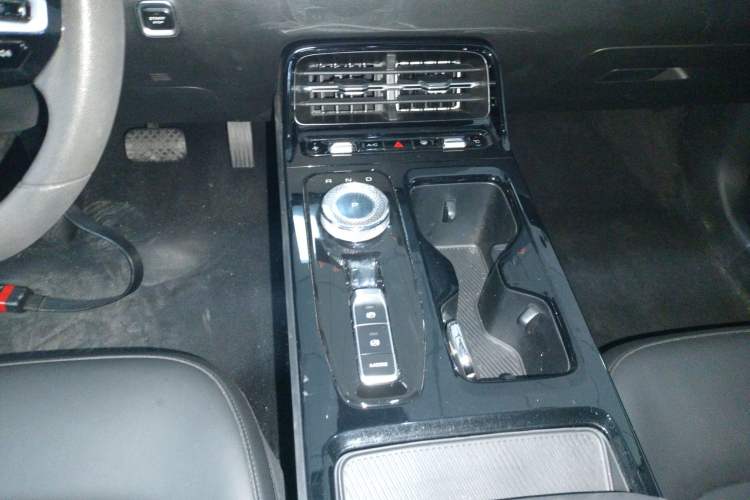 Used Wuling E5 2024 410 km Standard Version
