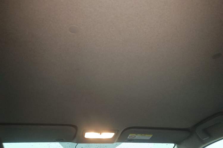 Used Toyota YARiS L Zhi Xuan 2015 1.5E Automatic Charm Edition