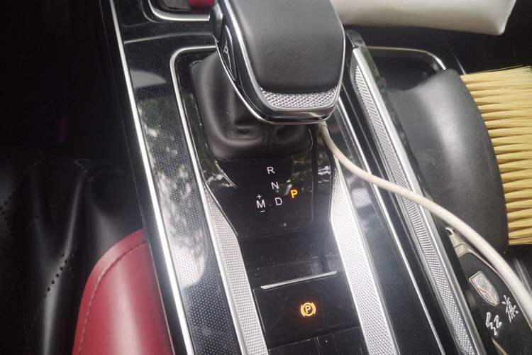 Used Hongqi HS5 2023 2.0T Qixiang Pro Edition
