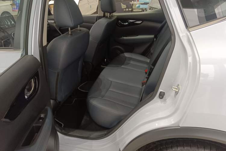 Used Nissan Qashqai 2025 Honor 2.0L CVT XV+ Leading Edition