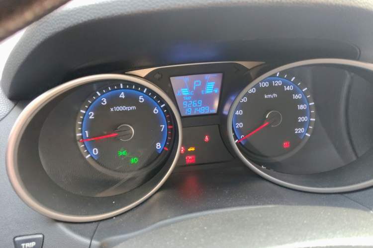 Used Hyundai ix35 2012 2.0L Automatic Two-Wheel Drive Elite Edition GLS
