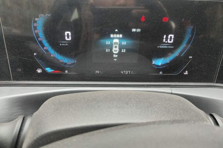 Used CHANGAN Eado 2021 PLUS 1.6L GDI Manual Luxury Model Odometer Close Up