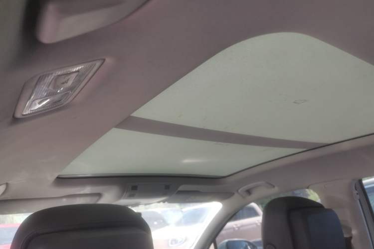 Used Volkswagen Magotan 2018 Facelift 330TSI DSG Luxury Model
