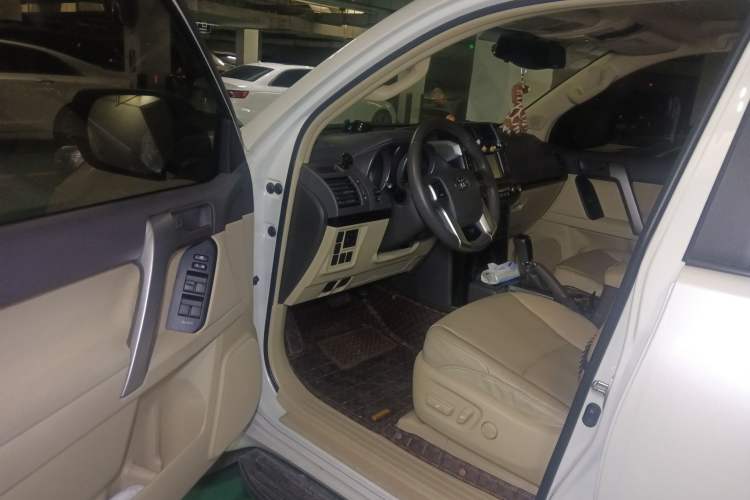 Used Toyota Prado 2014 2.7L Automatic Standard Edition