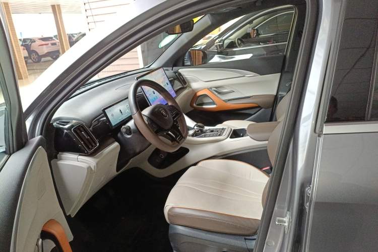 Used BYD Song Pro New Energy 2023 Champion Edition DM-i 110KM Excellence Model
