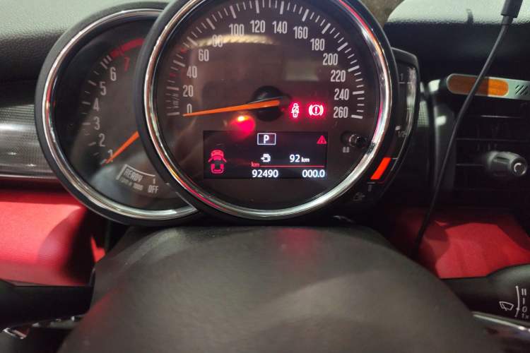 Used MINI 2018 1.5T COOPER Artist