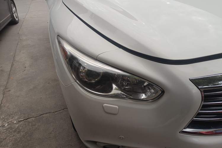 Used Infiniti QX60 2014 2.5 S/C Hybrid Two-Wheel Drive Excellence Edition