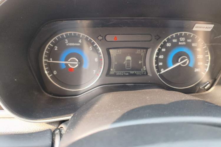 Used Dongfeng Fengon 580 2020 1.5T Manual Luxury Version
