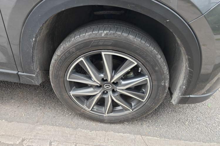 Used Mazda CX-5 2020 2.5L Automatic Two-Wheel Drive Smart Version Right Front Wheel Hub