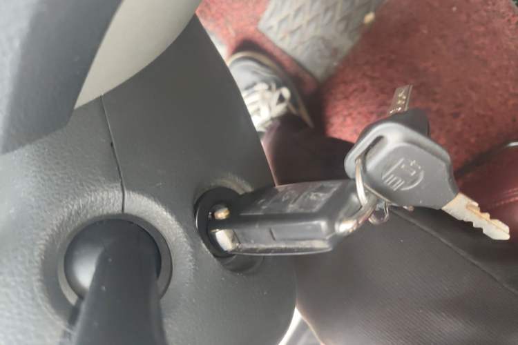 Used Skoda Rapid 2013 1.4L Manual Enjoyment Model Vehicle Key