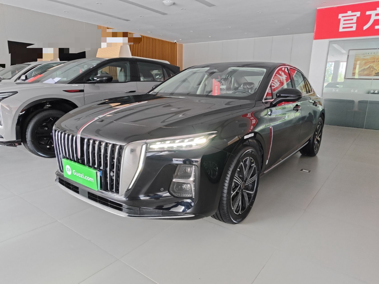Unter der Vorderseite des Autos