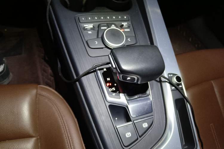 Used Audi A4L 2018 30th Anniversary Edition 45 TFSI quattro Individual Sport Edition
