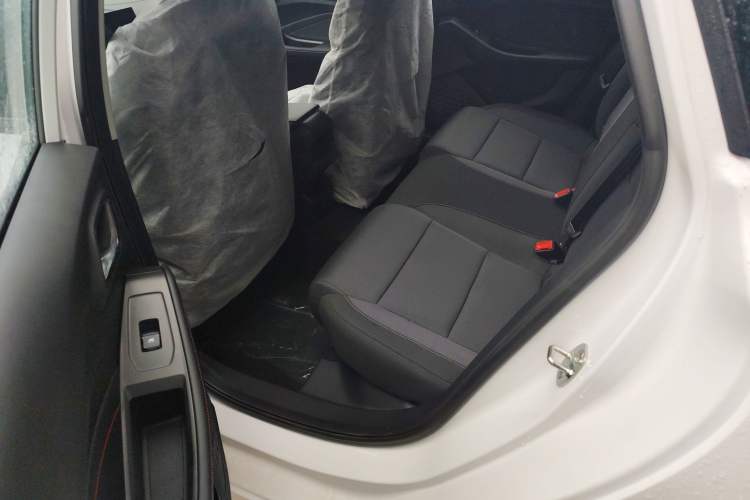 Used MG 5 2023 Facelift Model 180DVVT Manual Fashion Edition