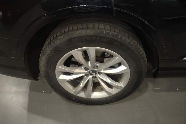 Used Audi Q7 2018 45 TFSI Technology Edition