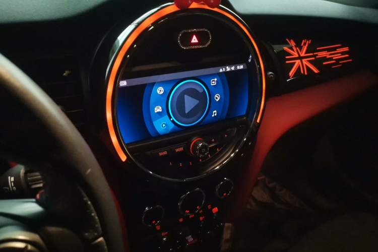 Used MINI MINI 2021 1.5T COOPER Racing Edition Five-Door Model