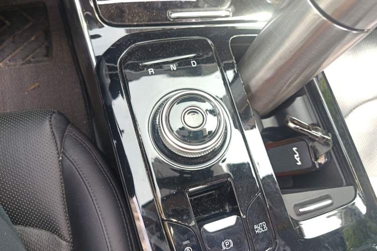 Used Kia K5 2021 380T GT-Line Flagship Edition Gear Lever