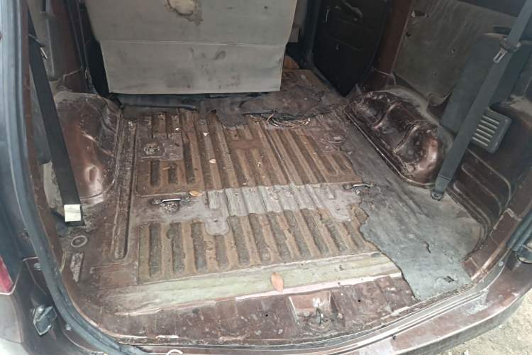 Used Wuling Hongguang 2015 1.2L S Base Model China V Standard Trunk