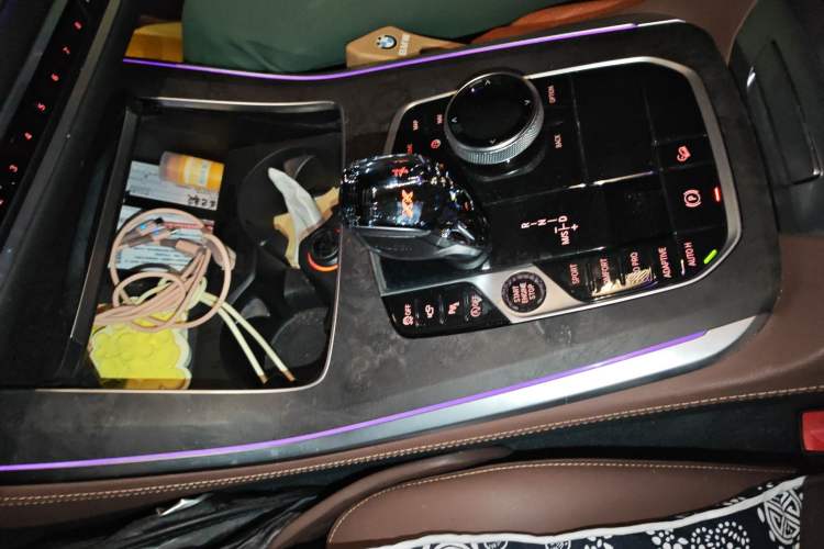 Used BMW X5 2020 xDrive40i M Sport Package Gear Lever