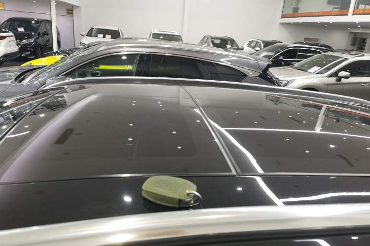 Used Lincoln MKC 2019 2.0T Two-Wheel Drive Zunya Version China VI Standard
