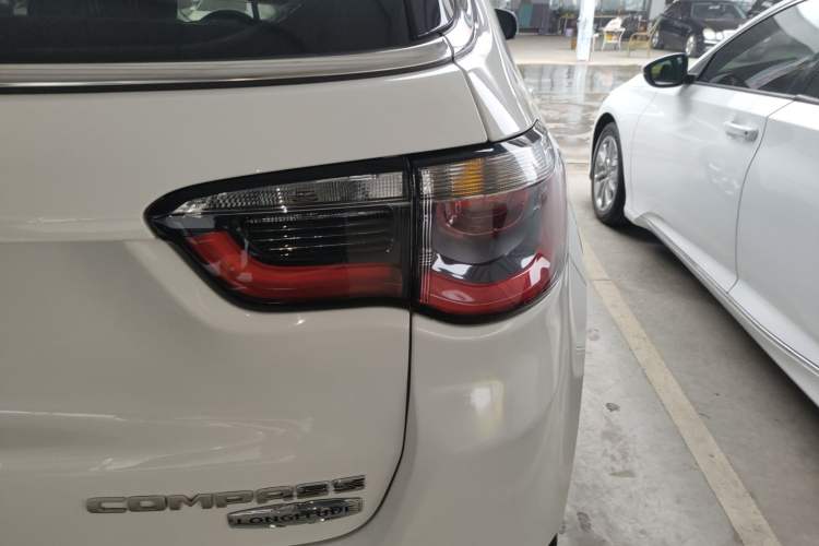 Used Jeep Compass 2019 200T Automatic Family Edition - Connected Large Screen Version