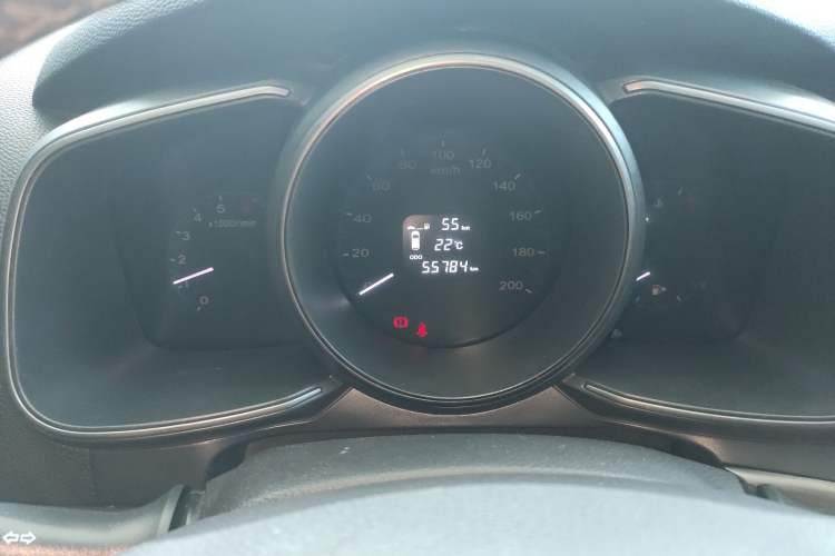 Used CHANGAN OSHAN CX70 2016 1.6L Manual Luxury Model Instrument Cluster