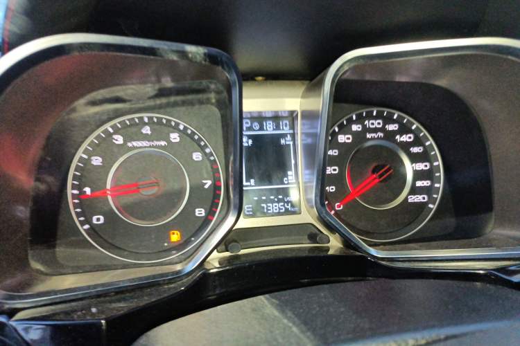 Used Zotye Domy X5 2015 1.5T CVT Landlord Edition China V Standard Instrument Cluster